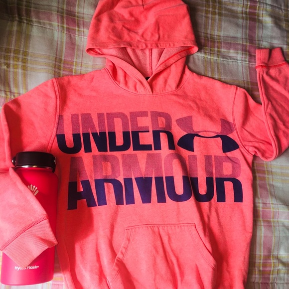 Under Armour Pink Sweatshirt!!! 💕 - Picture 3 of 9